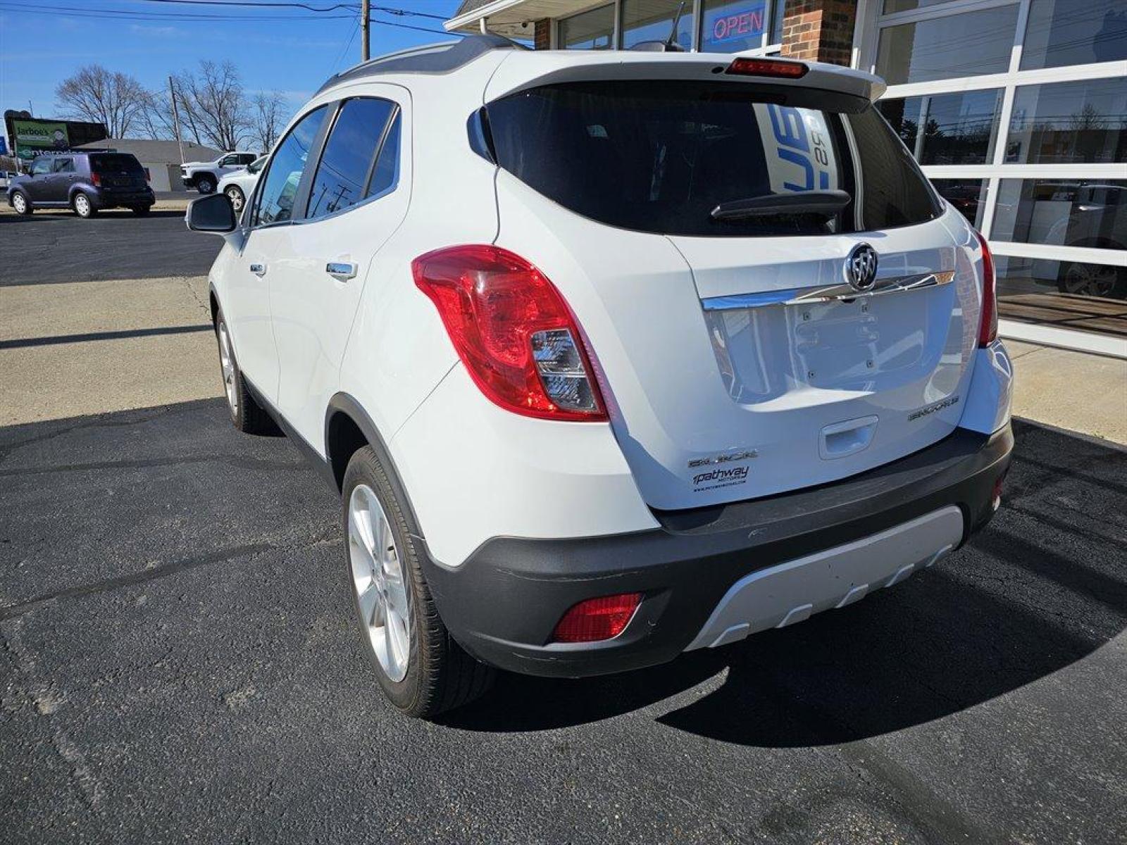 2016 White /Gray Buick Encore (KL4CJBSB7GB) with an 1.4l I-4 MFI Flex T/C HO engine, Auto transmission, located at 4163 Bardstown Rd, Louisville, KY, 40218, (502) 266-7677, 38.189991, -85.642418 - Photo #7