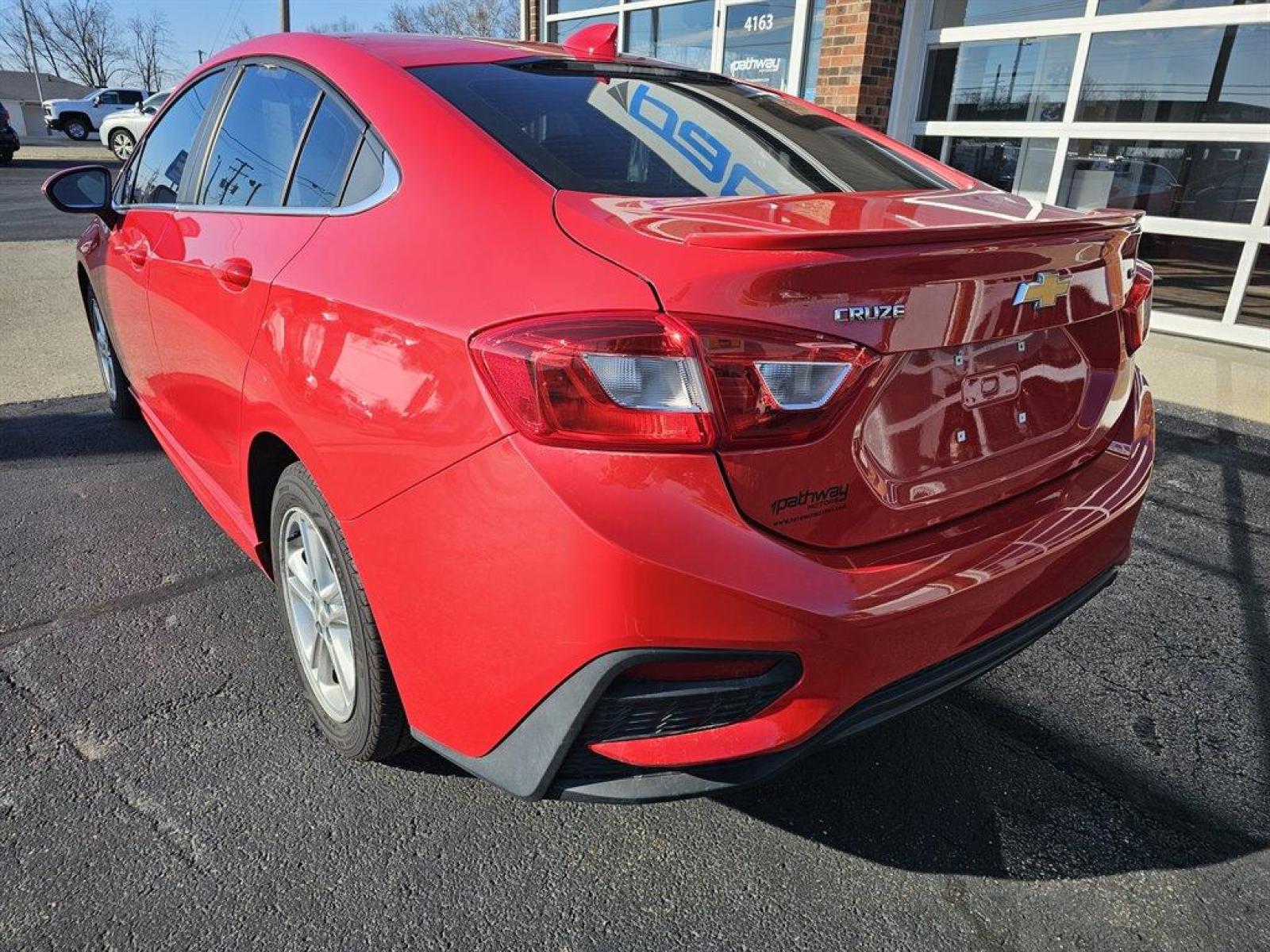 2016 Red /Black Chevrolet Cruze (1G1BE5SM1G7) with an 1.4l I-4 DI Dohc T/C 1.4l engine, Auto transmission, located at 4163 Bardstown Rd, Louisville, KY, 40218, (502) 266-7677, 38.189991, -85.642418 - Photo #7