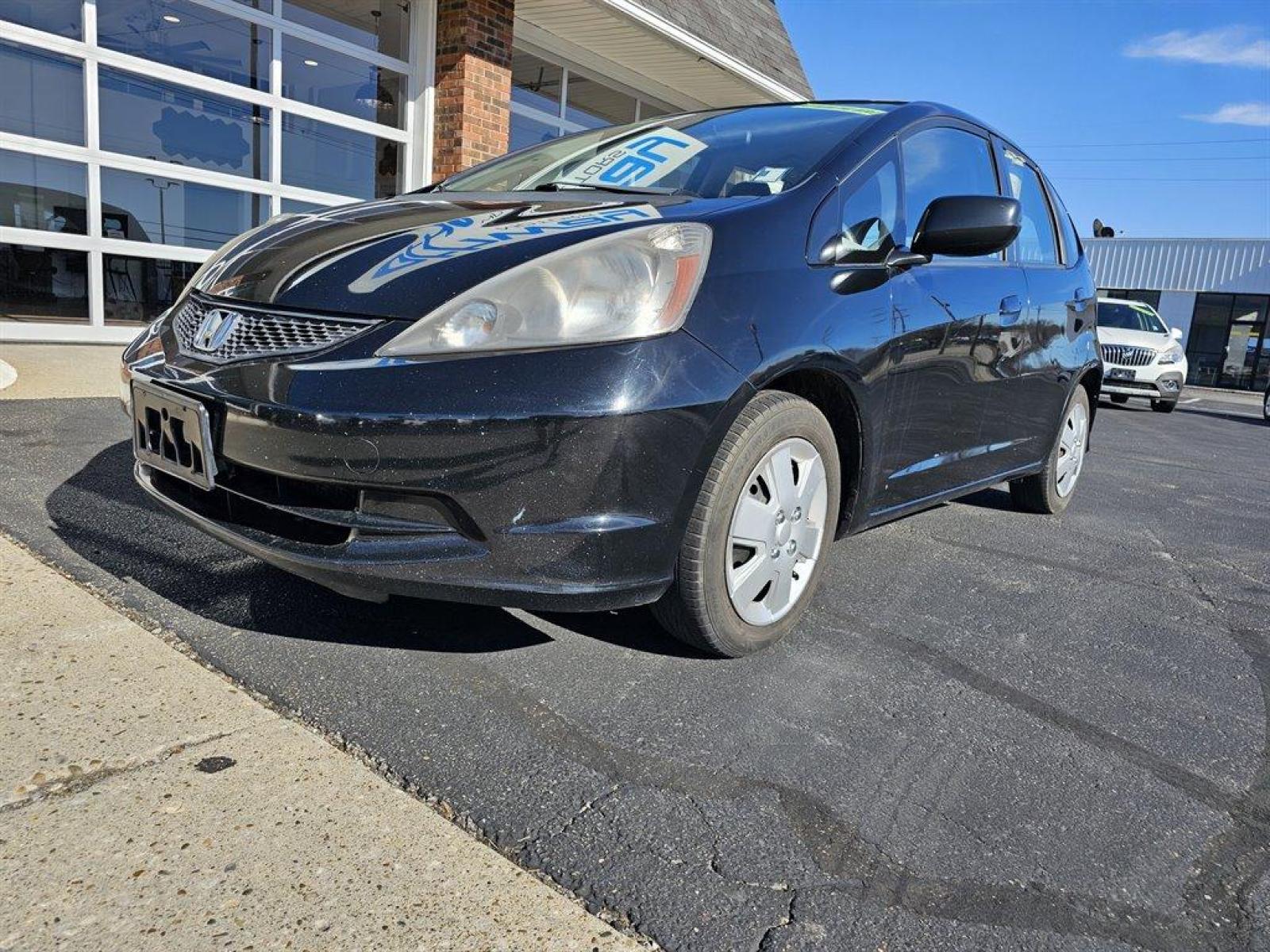 2011 Black /Black Honda Fit (JHMGE8H38BC) with an 1.5l I-4 MPI Sohc Vtec 1. engine, Auto transmission, located at 4163 Bardstown Rd, Louisville, KY, 40218, (502) 266-7677, 38.189991, -85.642418 - Photo #8